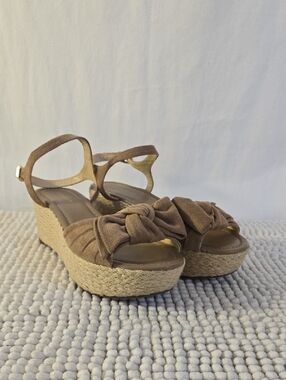 Liz Claiborne Brooklyn Platform Sandal size 7.5